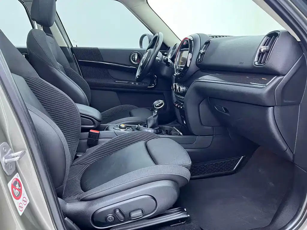 MINI Mini Countryman — миниатюра 8