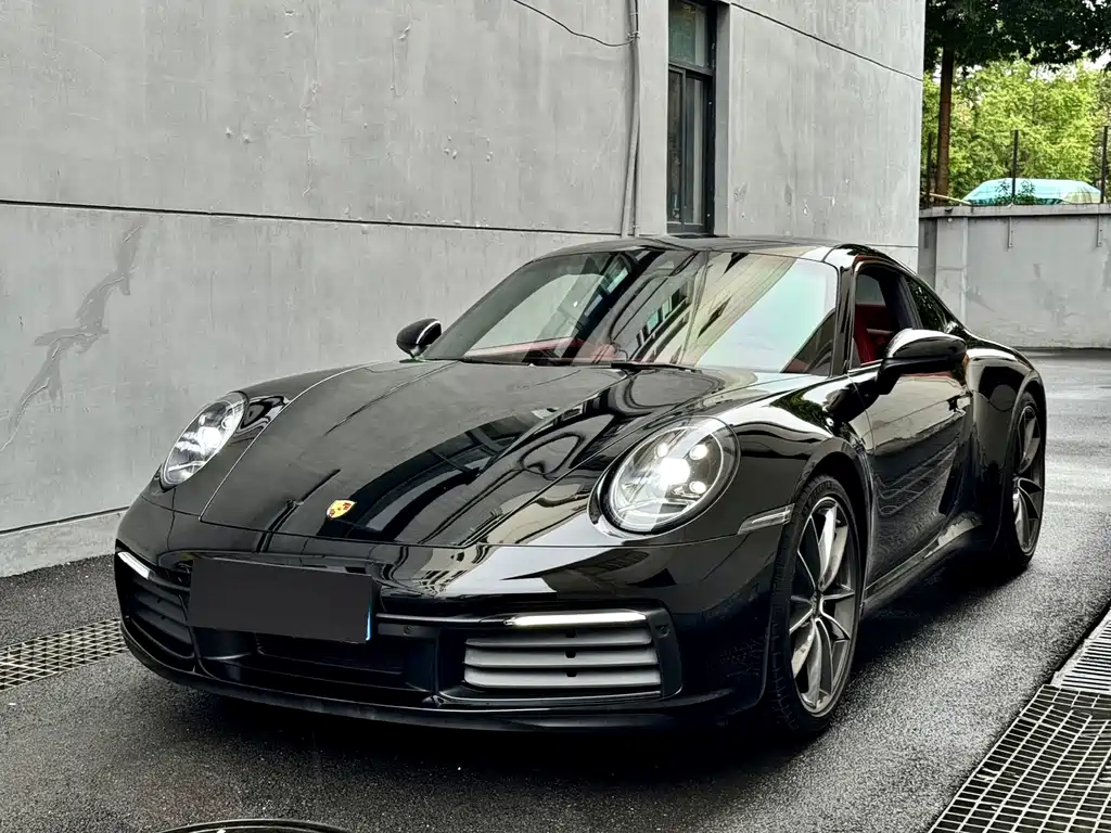 Porsche 911 2024