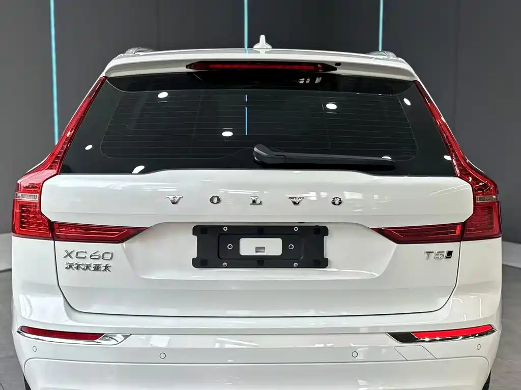 Volvo XC60 2021 T5 Luxury