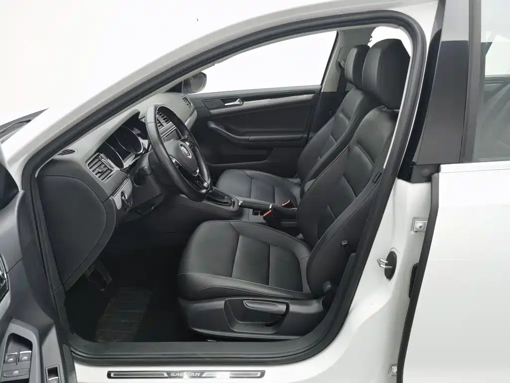 Volkswagen Sagitar — миниатюра 10