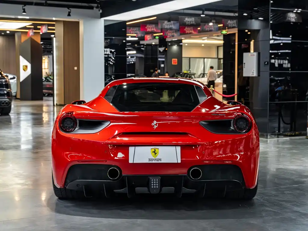 Ferrari 488 — миниатюра 7