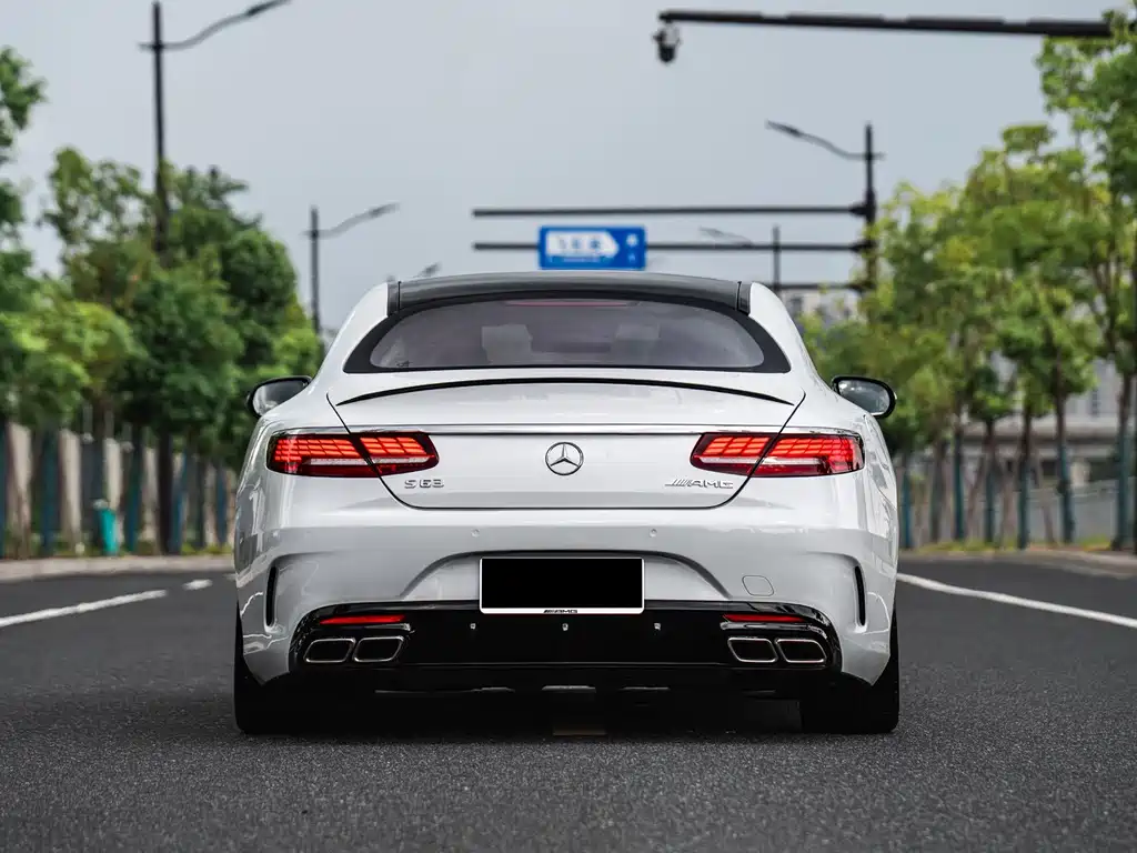 Mercedes-Benz S-Class — миниатюра 2