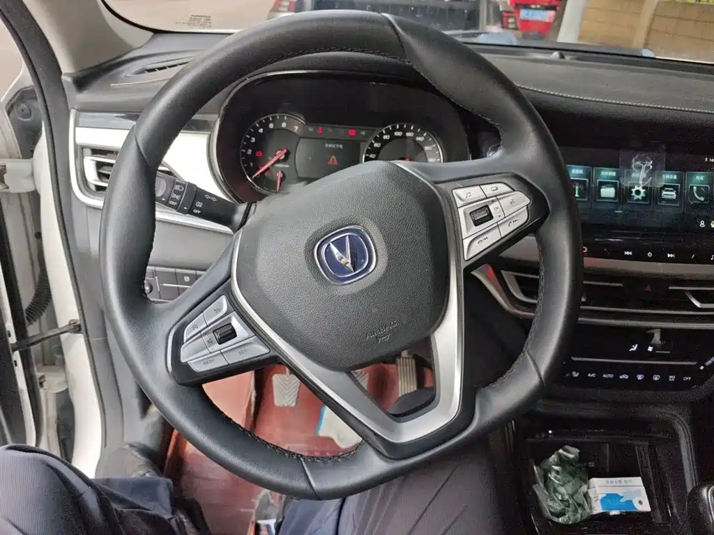 Changan CS35PLUS — миниатюра 11