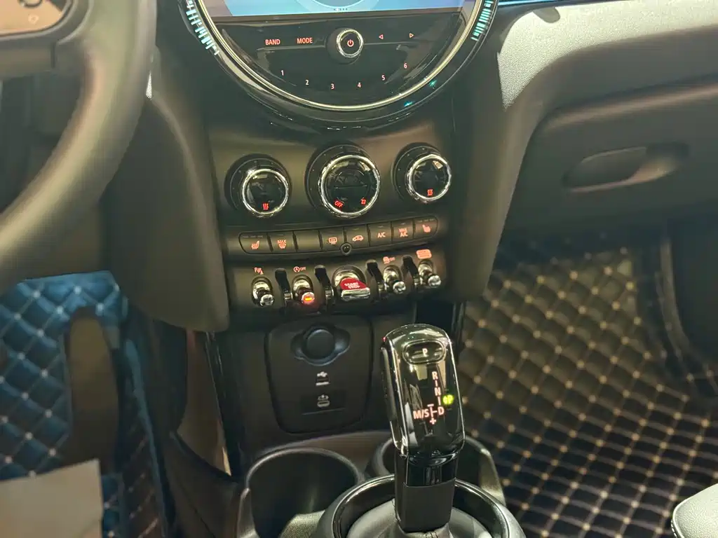 MINI Mini — миниатюра 12