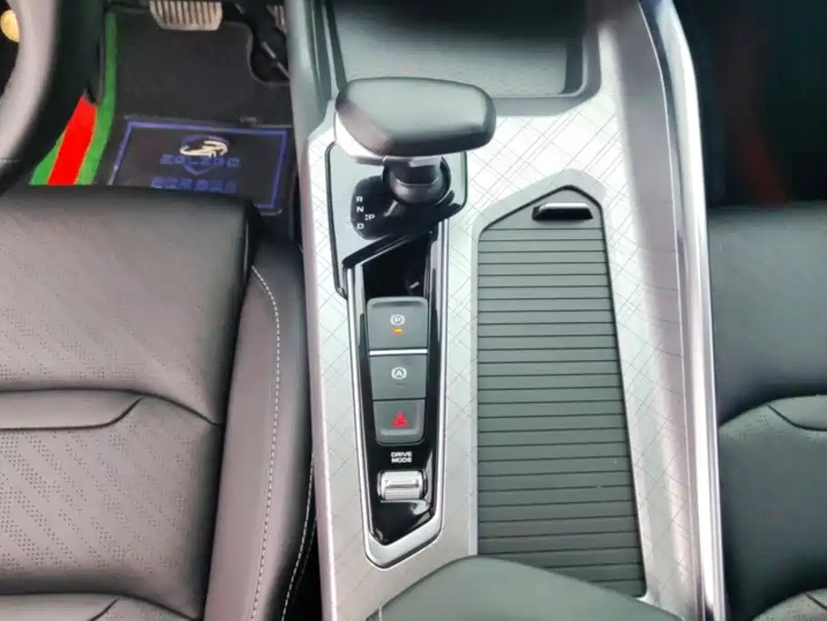 Geely Xingrui — миниатюра 16