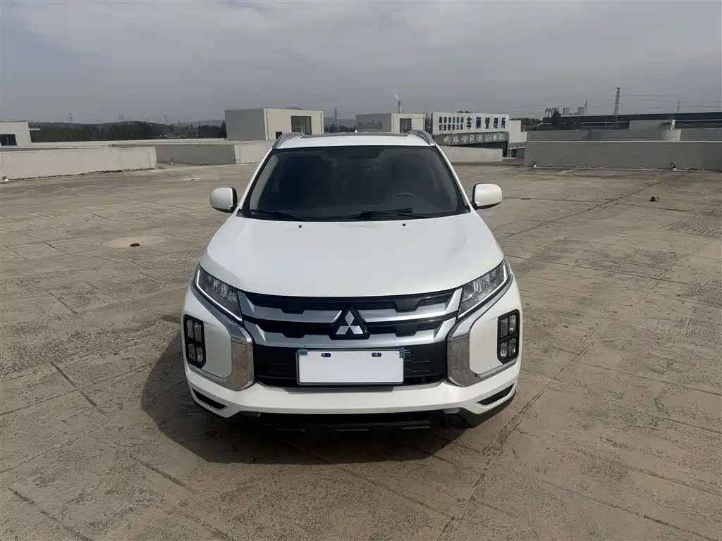 Mitsubishi ASX — миниатюра 2