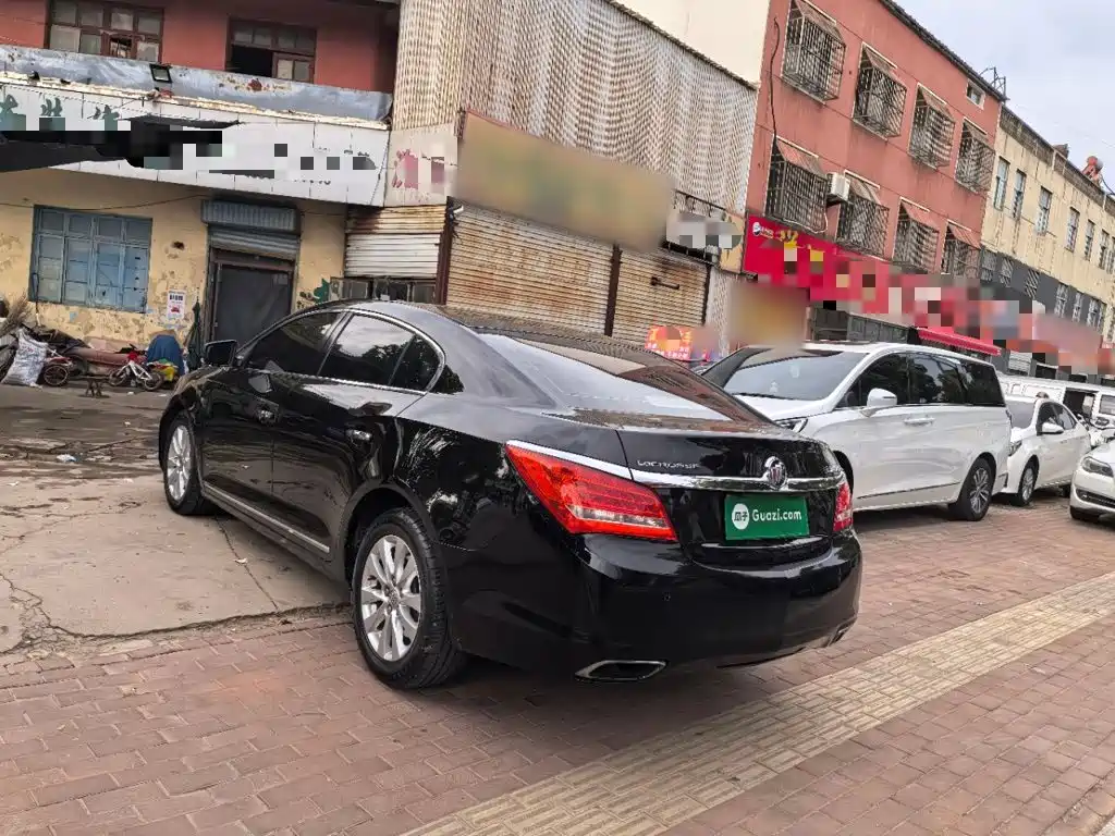 Buick LaCrosse — миниатюра 5