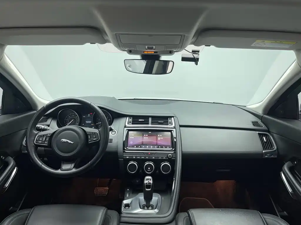 Jaguar E-PACE P200 S China VI, фото 7