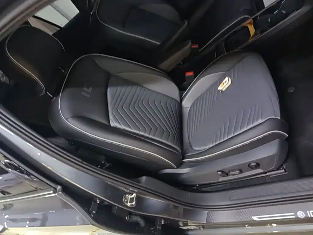 Volkswagen ID.3 — миниатюра 25