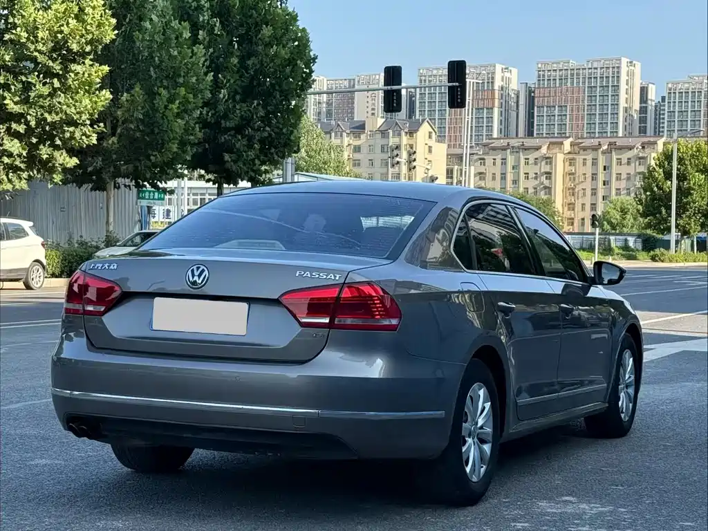 Volkswagen Passat 2013 1.8TSI DSG