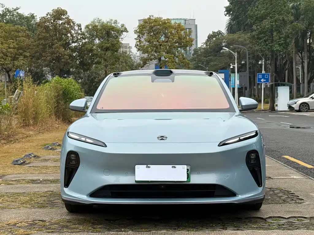 NIO NIO ET5