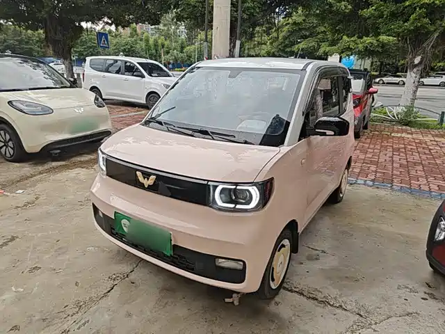 2022 Wuling Motors Hongguang Mini EV