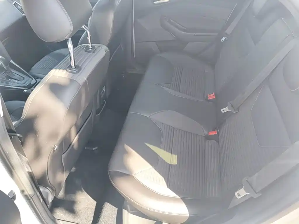 Ford Focus — миниатюра 17