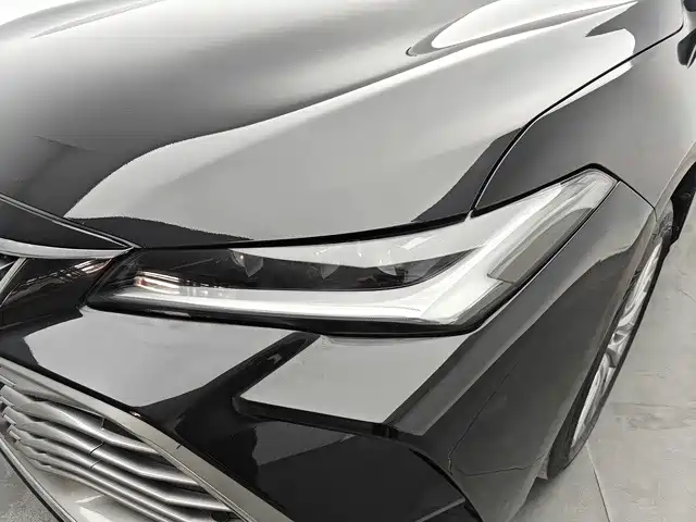 Toyota Avalon — миниатюра 9