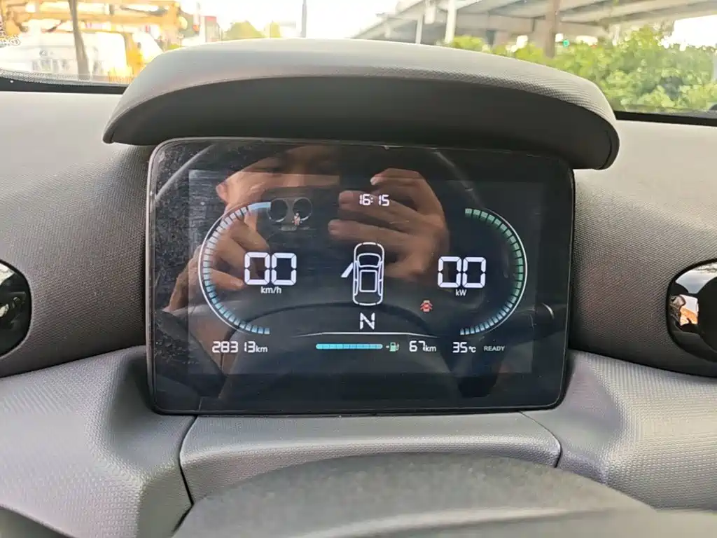 Leapmotor Leapmotor T03 — миниатюра 12