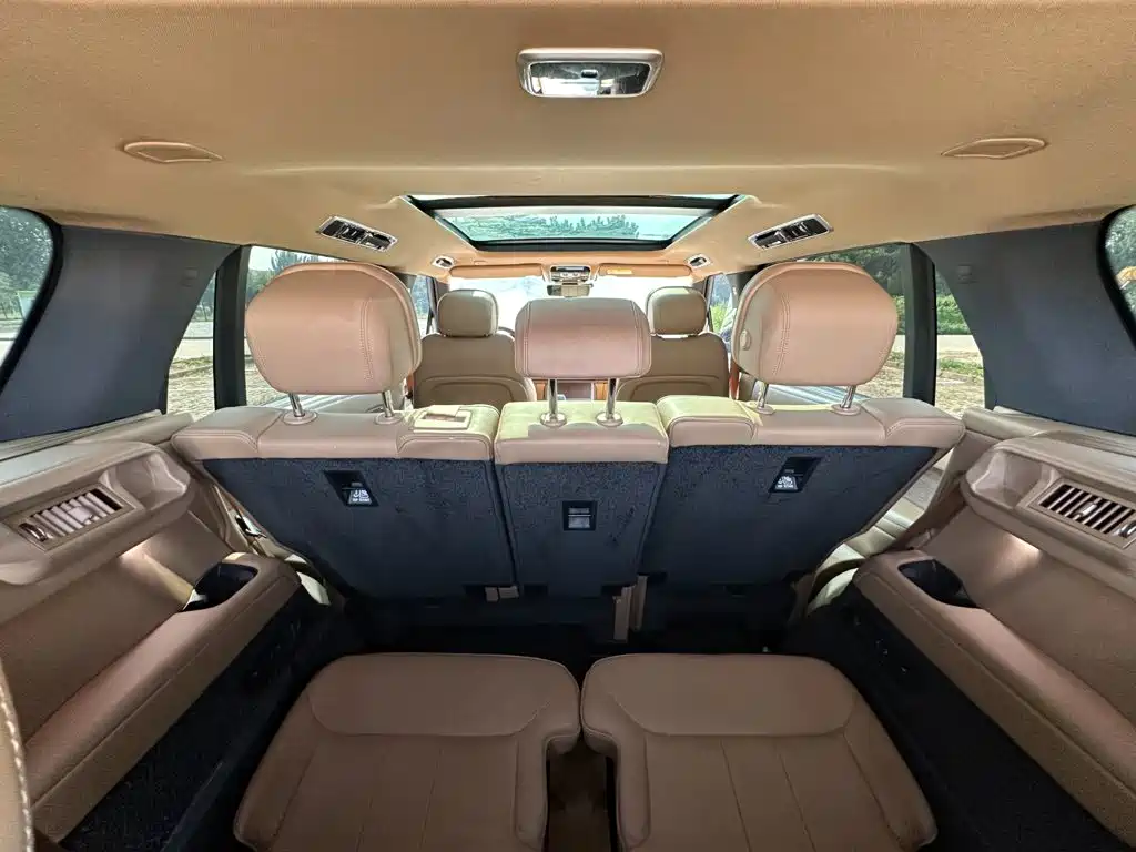 Land Rover Range Rover — миниатюра 9