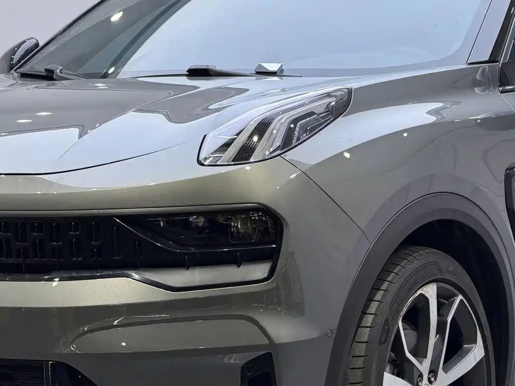 Lynk & Co 05 — миниатюра 6