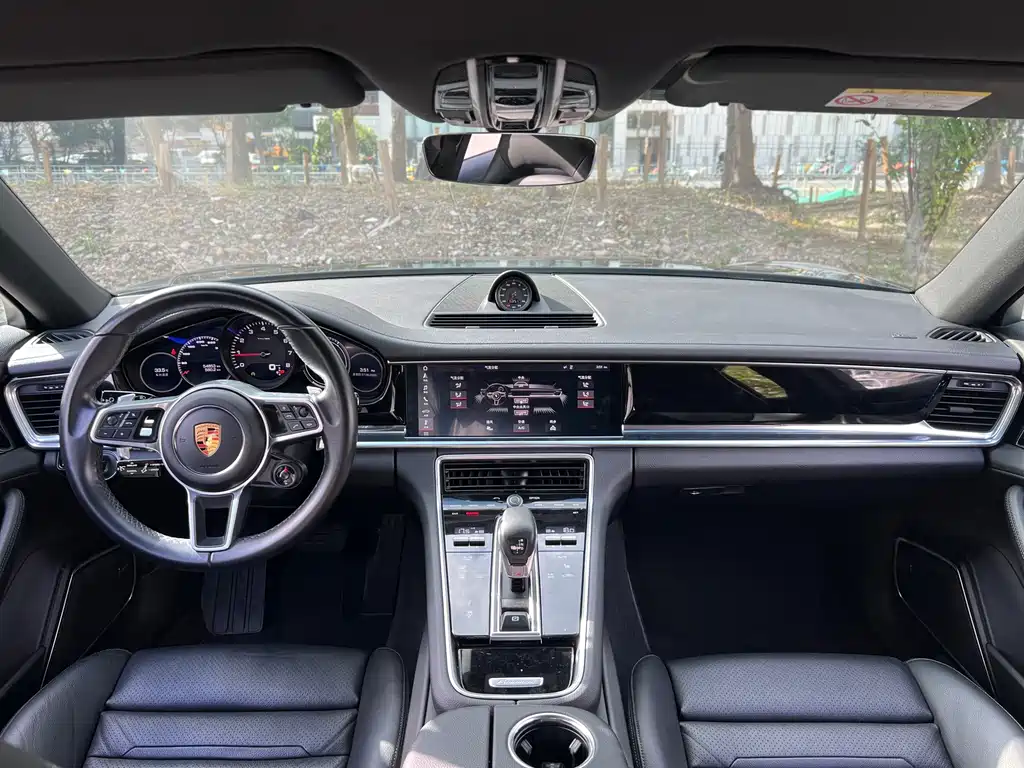 Porsche Panamera — миниатюра 16