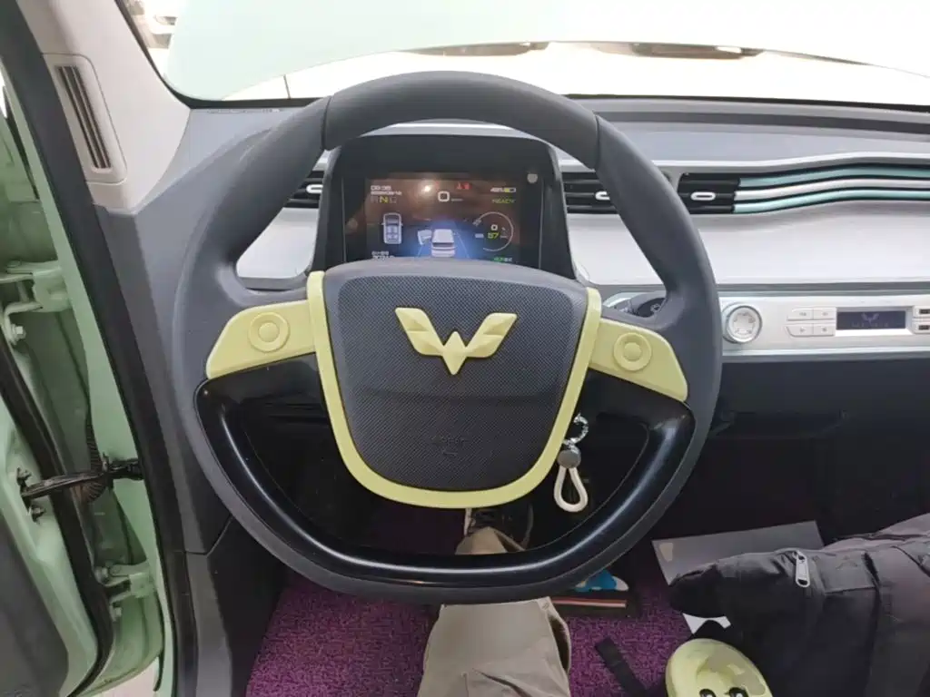 Wuling MINIEV — миниатюра 11