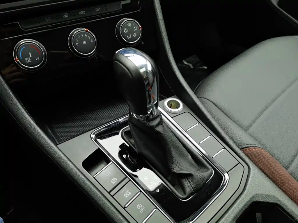Volkswagen Bora — миниатюра 13