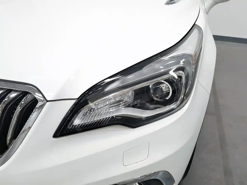 Buick Envision Plus — миниатюра 7