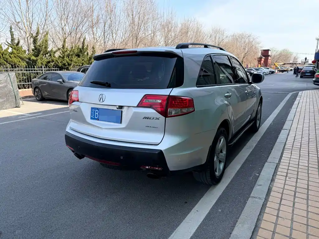 Acura MDX — миниатюра 13
