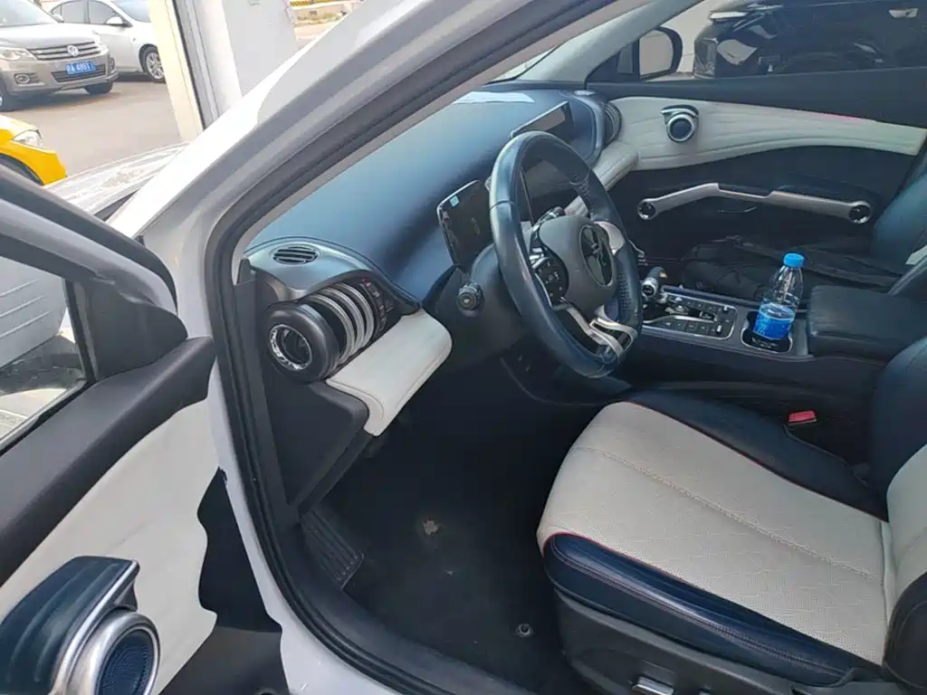 BYD Yuan Plus — миниатюра 16