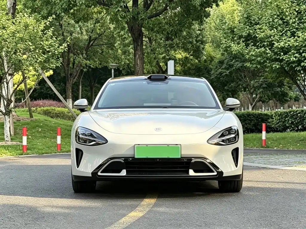 Xiaomi SU7 — миниатюра 2
