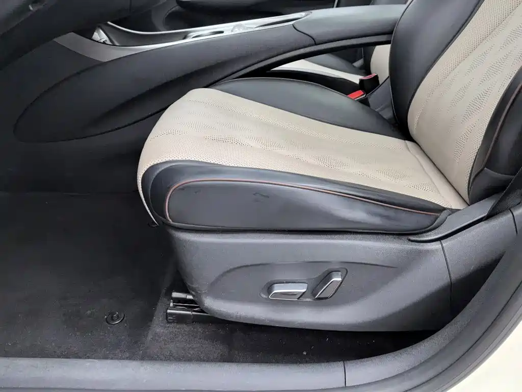 BYD Dolphin — миниатюра 20