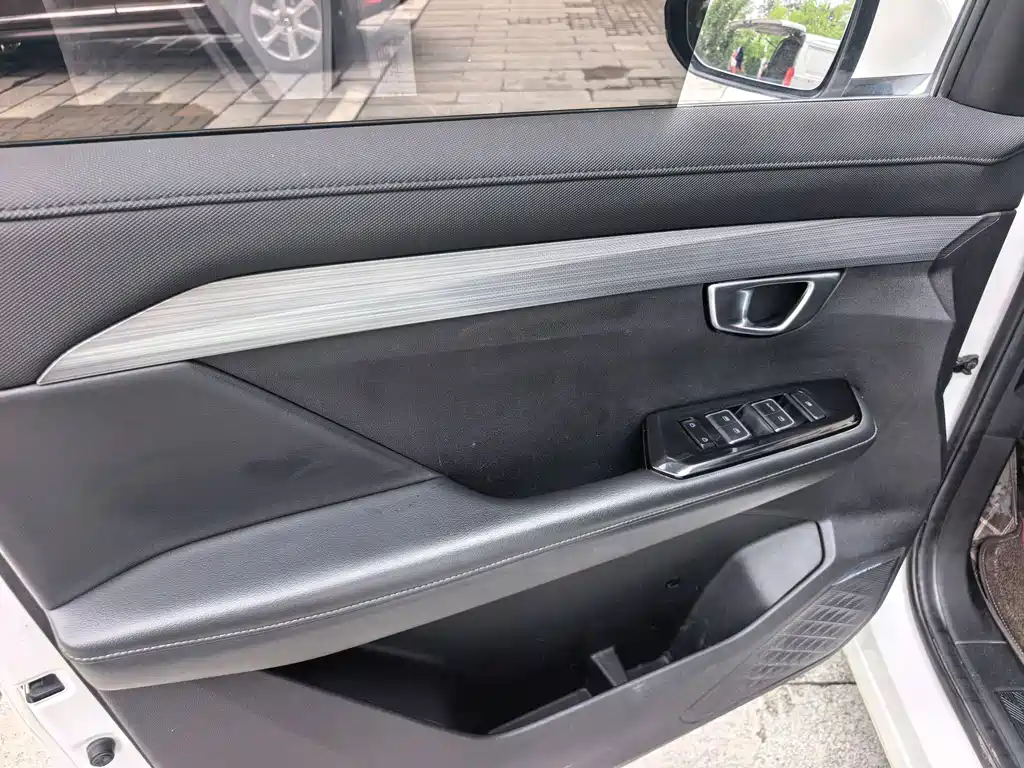 Wuling Xingchen — миниатюра 10