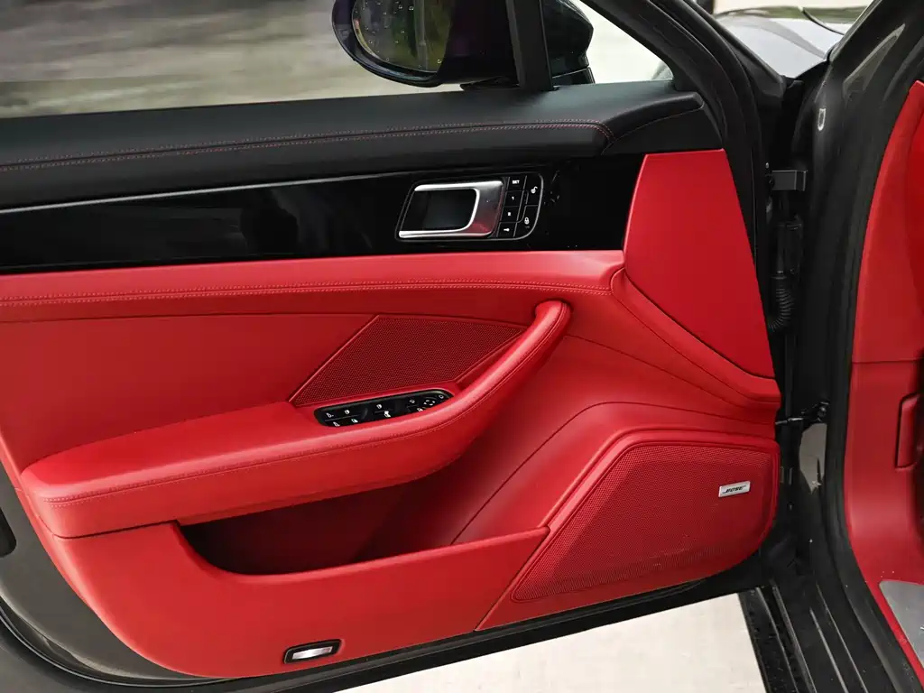 Porsche Panamera — миниатюра 11