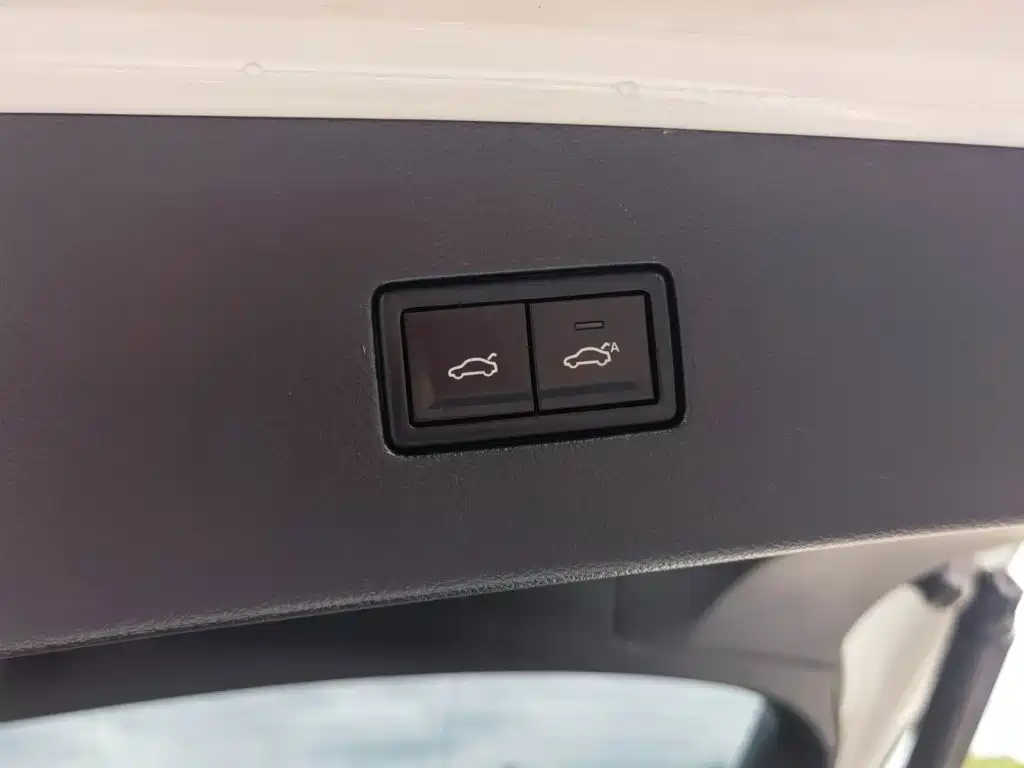 Volkswagen 途观L插电混动 — миниатюра 26