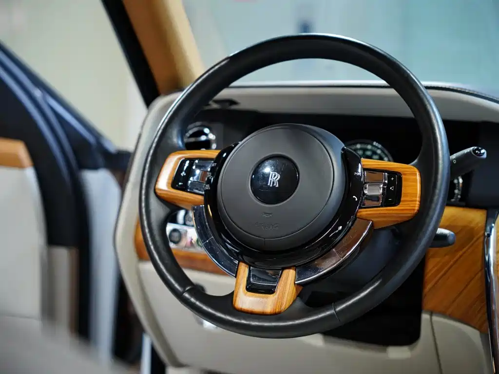 Rolls-Royce Cullinan — миниатюра 41