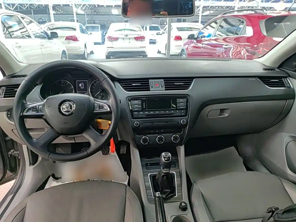 Skoda Octavia — миниатюра 10