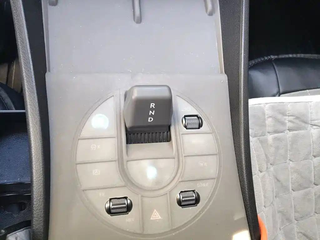 BYD Seal 05 DM-i — миниатюра 15