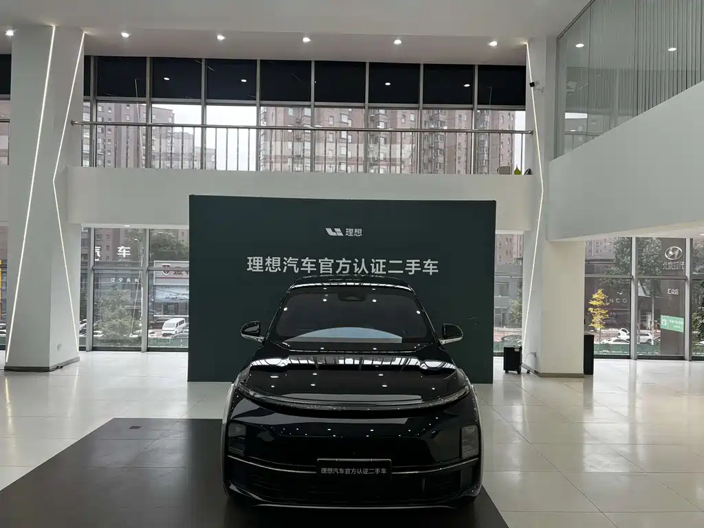 Li Auto Li L8 — миниатюра 6