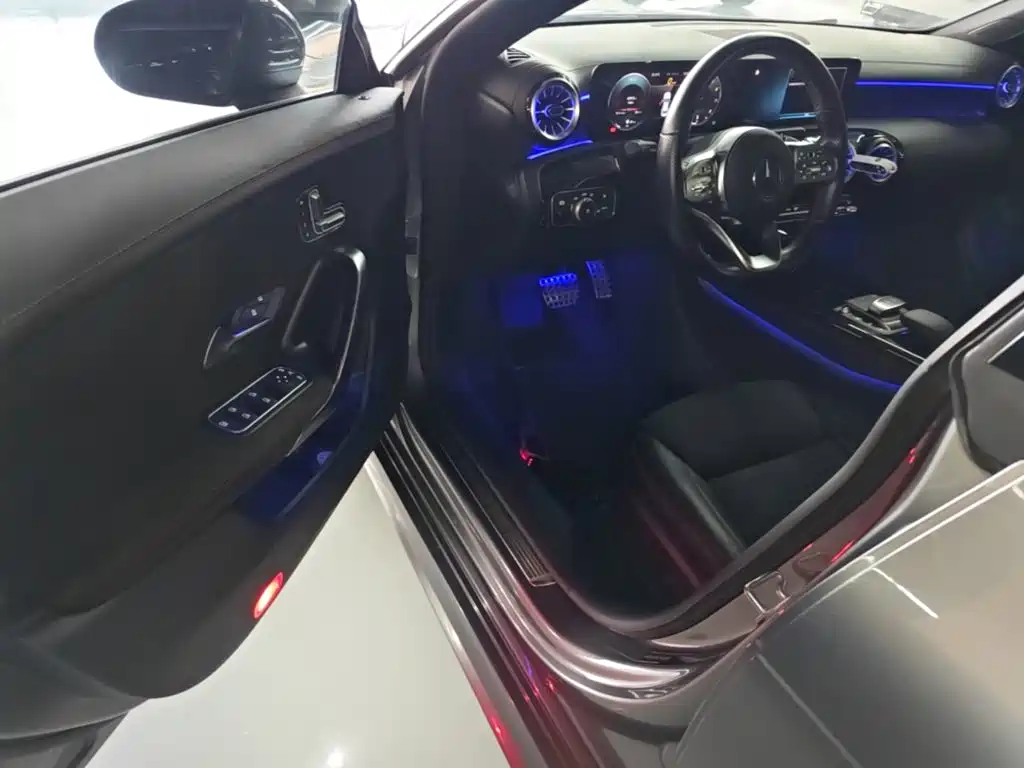 Mercedes-Benz CLA (Import) — миниатюра 16