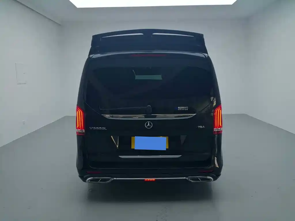 MERCEDES-BENZ V CLASS