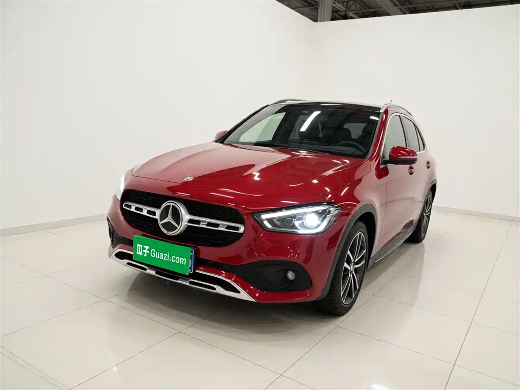 Mercedes-Benz GLA 2021