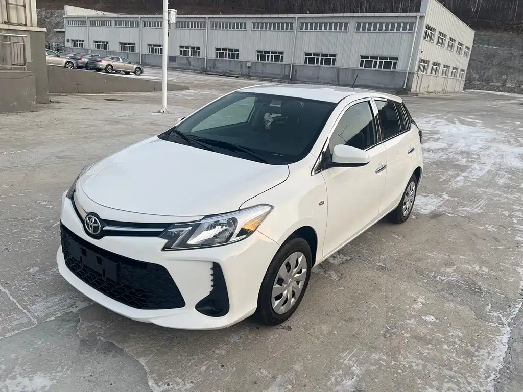 Toyota Vios FS 2022