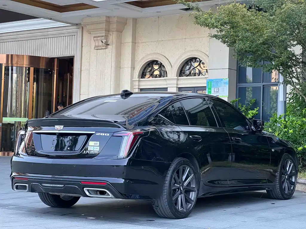 Cadillac CT5 — миниатюра 11
