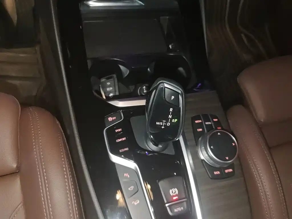 BMW X3 — миниатюра 15