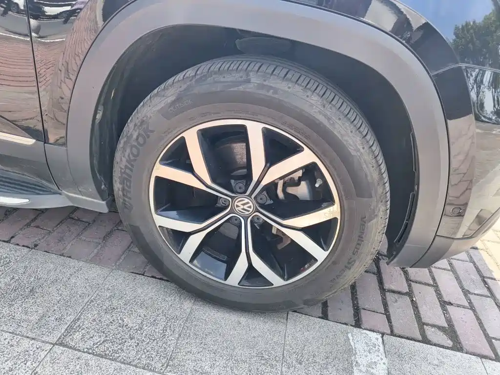 Volkswagen Teramont — миниатюра 8