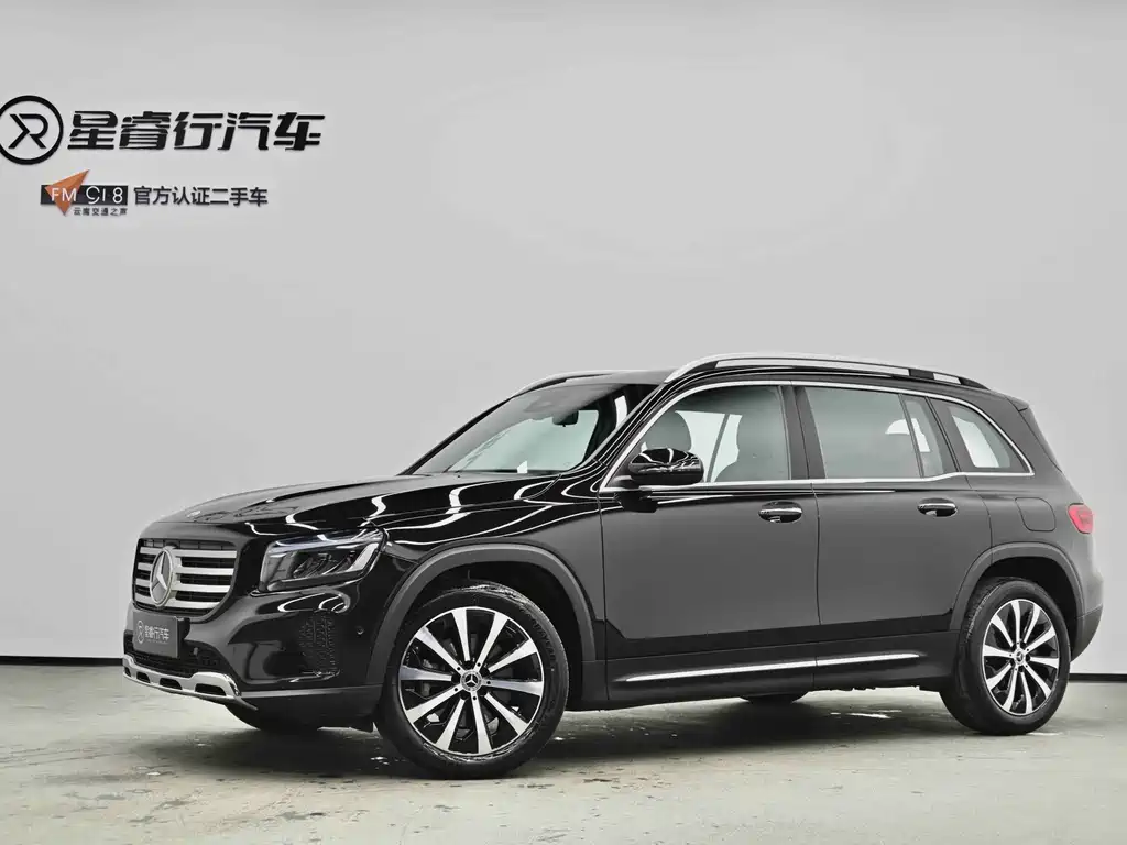 Mercedes-Benz GLB 2023