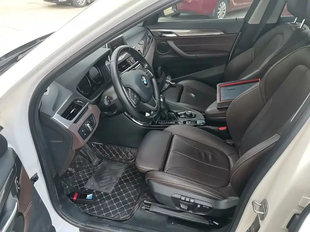 BMW X1 — миниатюра 15