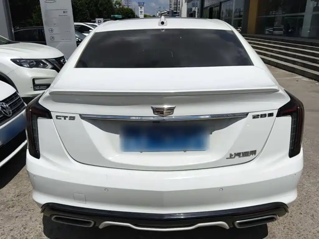 Cadillac CT5 — миниатюра 6