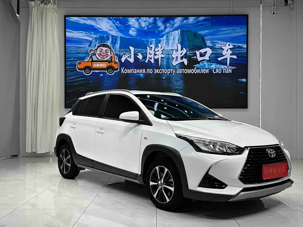 Toyota Yaris L — миниатюра 3