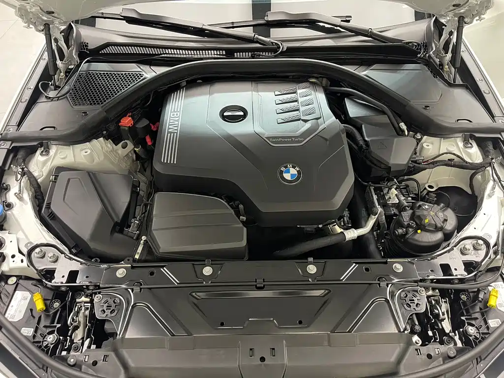 BMW 3 Series — миниатюра 16