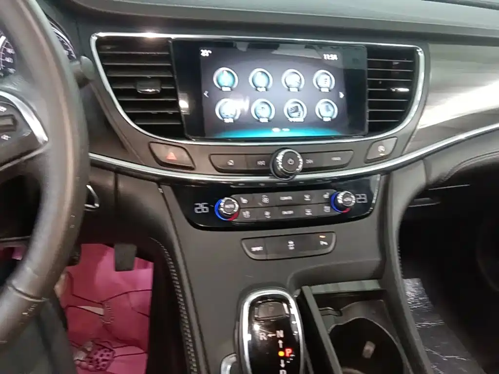 Buick LaCrosse — миниатюра 13