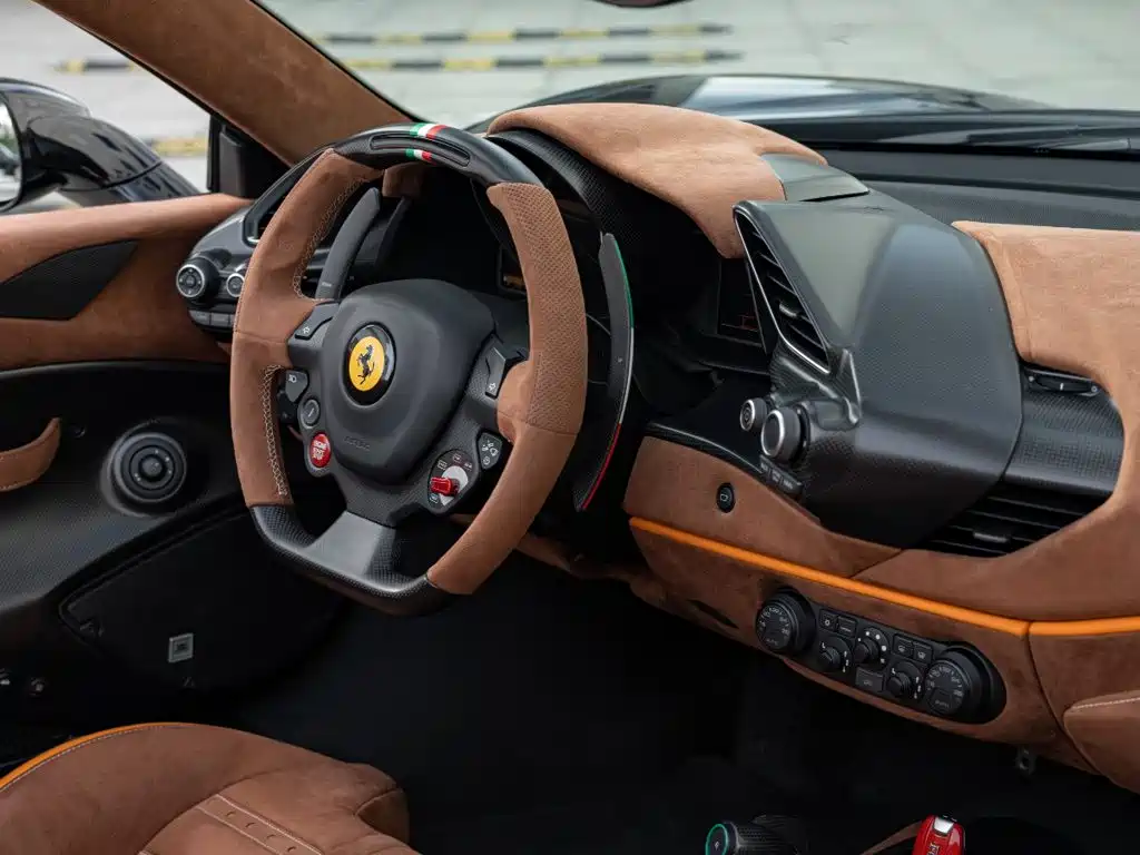 Ferrari 488 — миниатюра 10